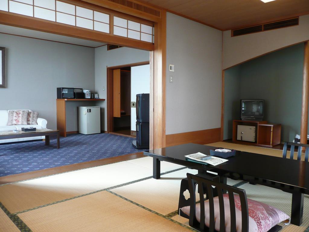 อะโกะ ออนเซน ดงไกโระ Hotel โอโคะ ห้อง รูปภาพ