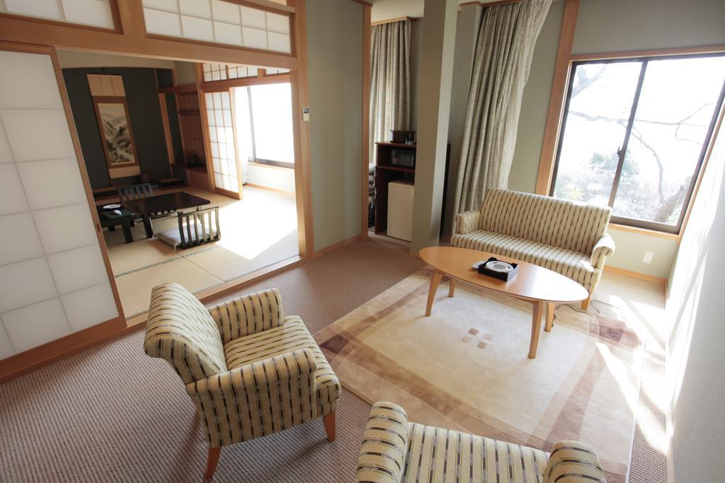อะโกะ ออนเซน ดงไกโระ Hotel โอโคะ ห้อง รูปภาพ